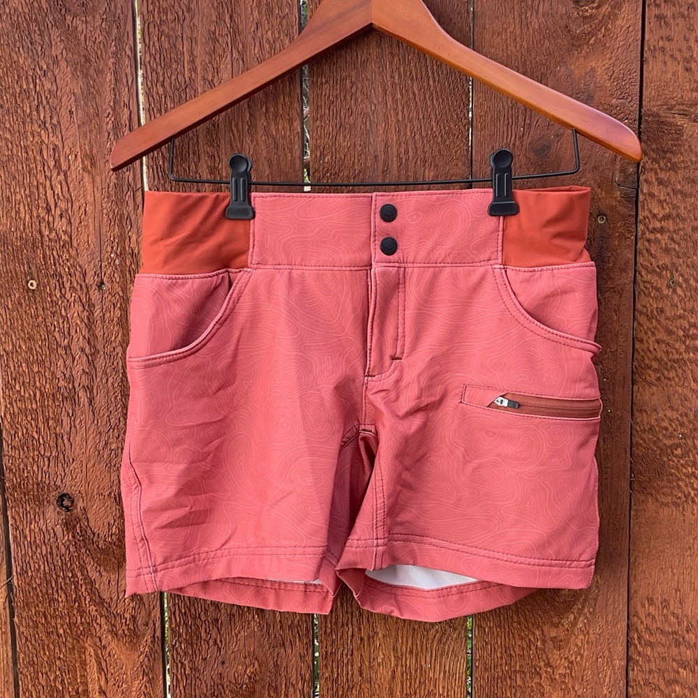 NWOT Shredly All Time 5” short